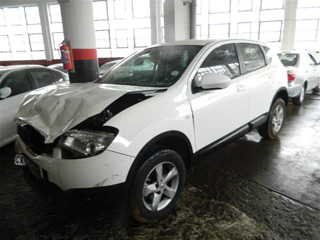 Damaged cars for sale nissan #4